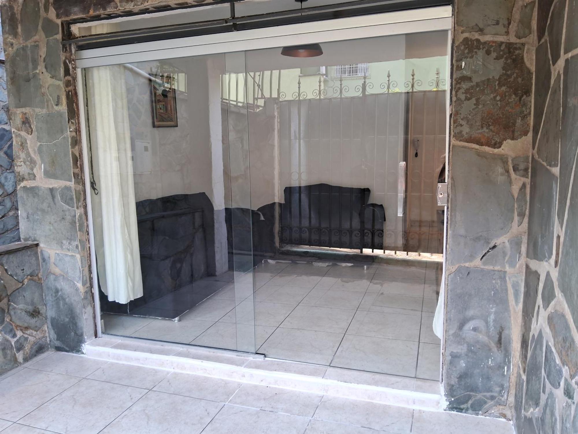Casa Espacosa Em Belo Horizonte Exterior foto